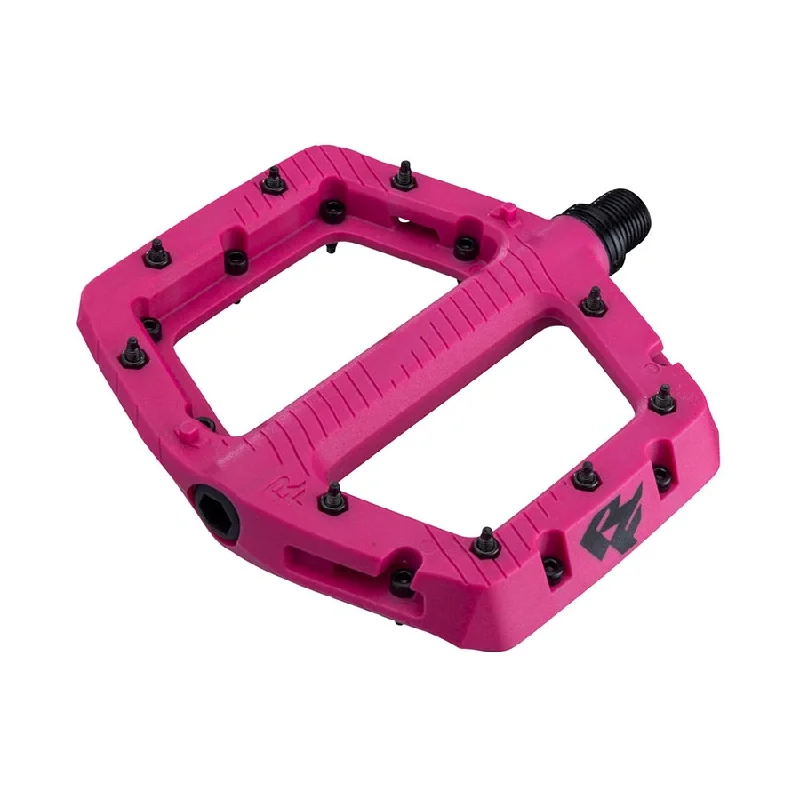 bicycle rust responsiveness-RaceFace Chester Pedals - Platform Composite 9/16" Large Magenta