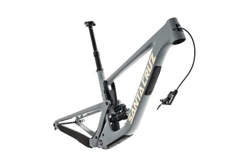 bicycle tire traction-Santa Cruz Hightower C Medium Frame - 2021